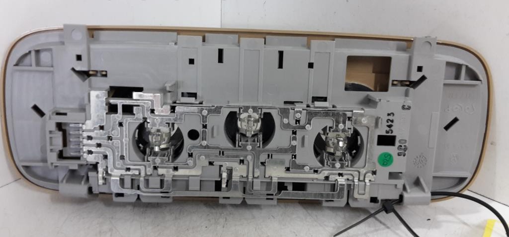 VW Passat 3C Bj.07 Innenleuchte hinten beige Leseleuchte hinten